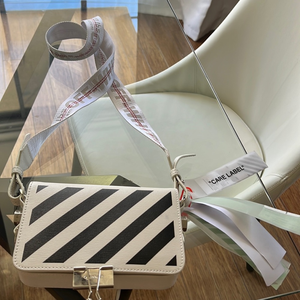 Off white small shoulder Bag
